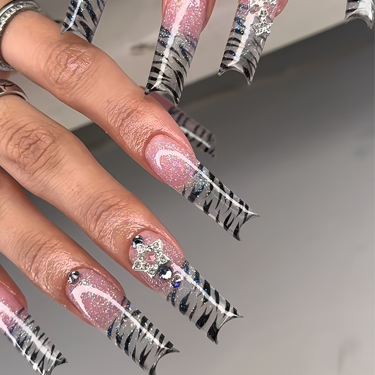 Nail Art Zebra - 24Pcs Long Coffin Pentagram Rhinestone False